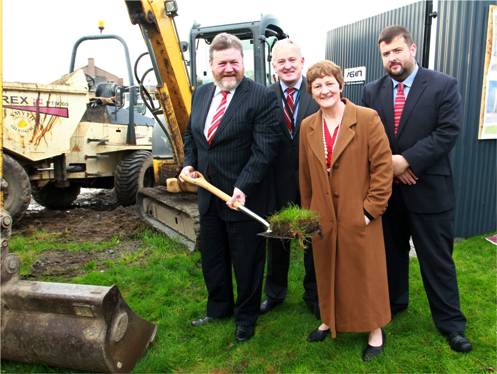 Minister_Reilly_Sod_Turning